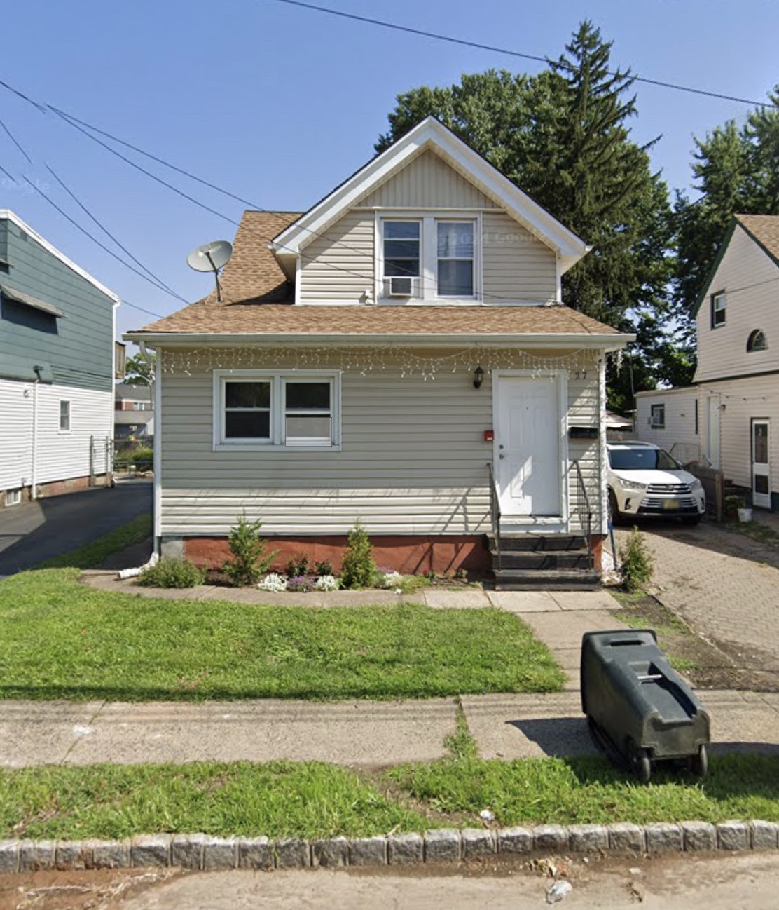 27 Brookside Avenue