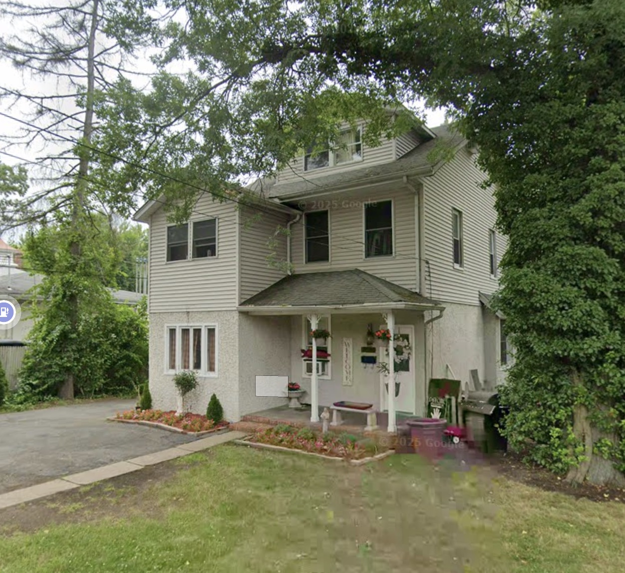469 Closter Dock Road