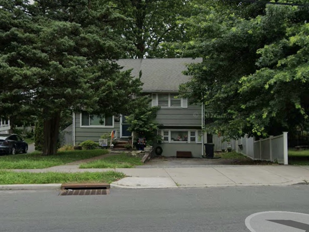 558–560 Grand Avenue